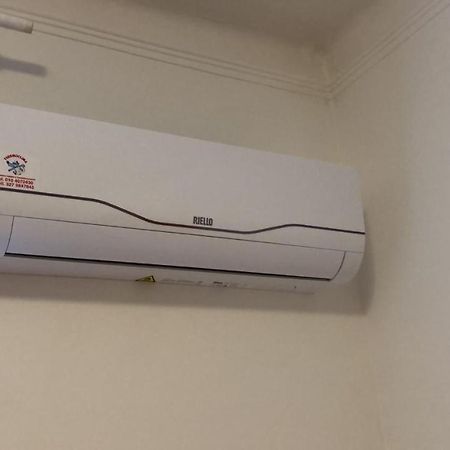 La Casa Di Ari Vicinissimo Ospedale Gaslini Genovaアパートメント エクステリア 写真