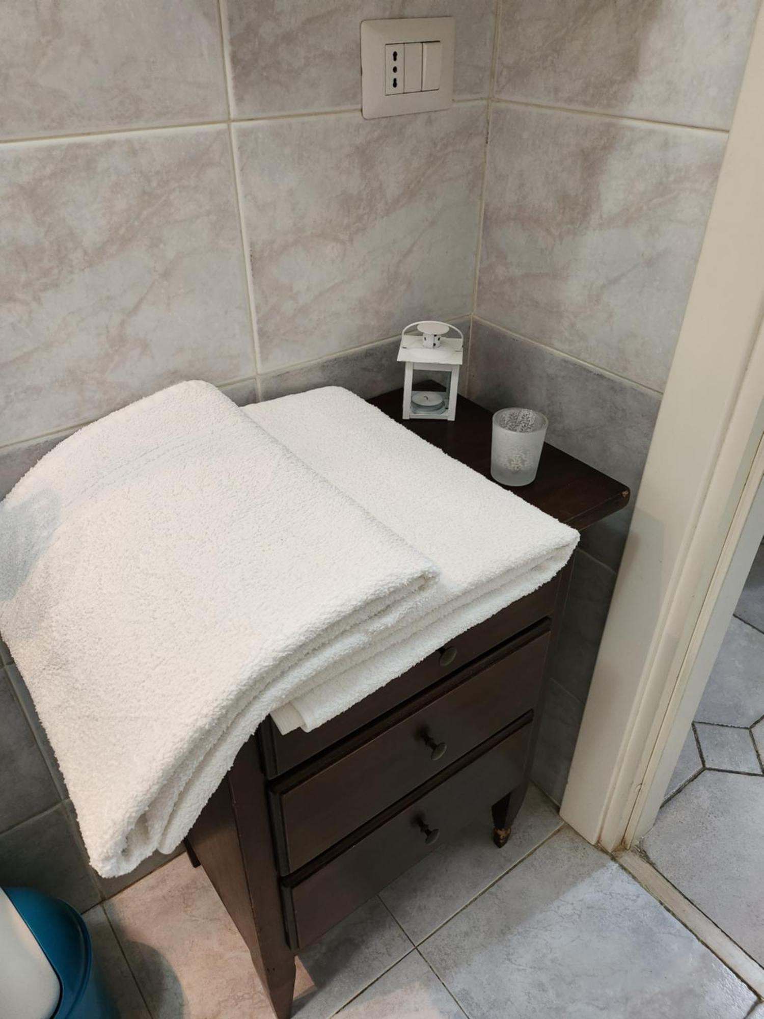 La Casa Di Ari Vicinissimo Ospedale Gaslini Genovaアパートメント エクステリア 写真